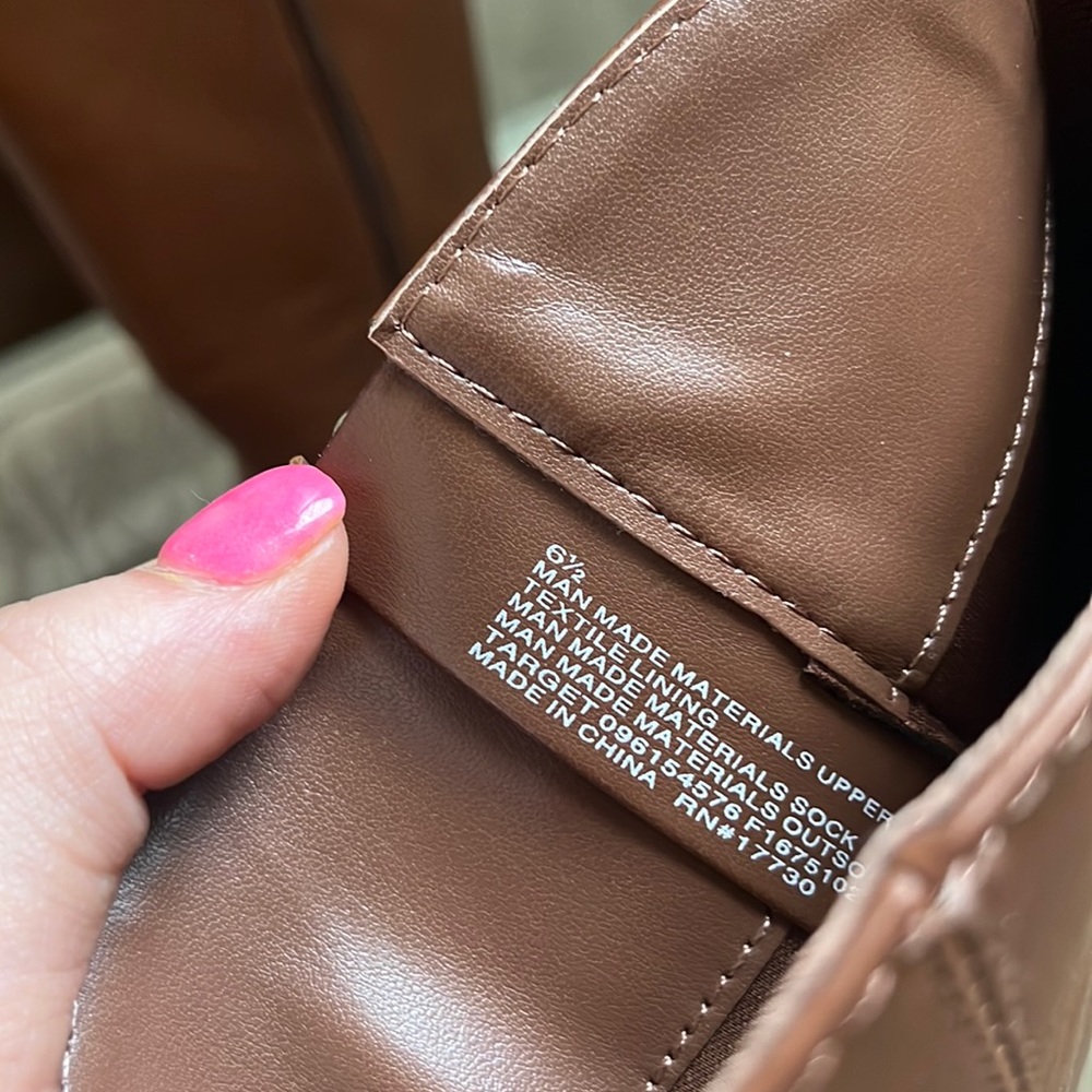 Target Boots - size 6.5 - Picture 5 of 5